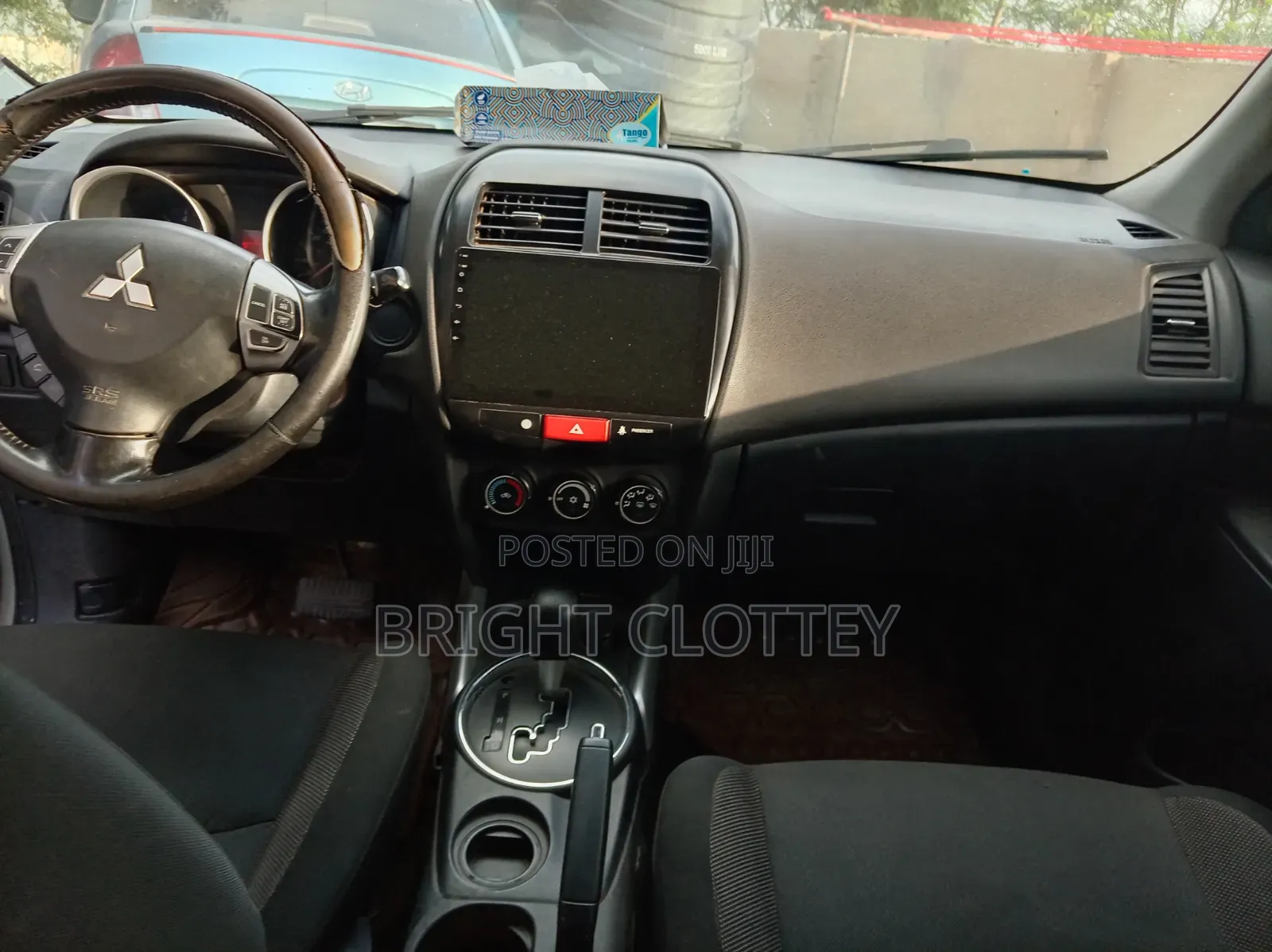 Mitsubishi Outlander 2015 White