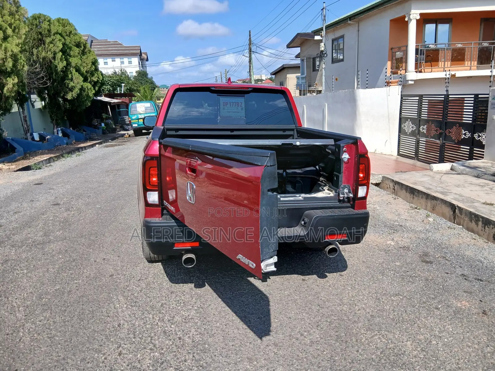 Honda Ridgeline TrailSport AWD 2024 Red