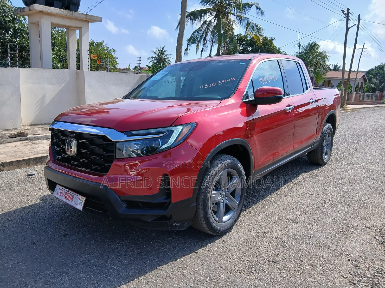 Honda Ridgeline TrailSport AWD 2024 Red