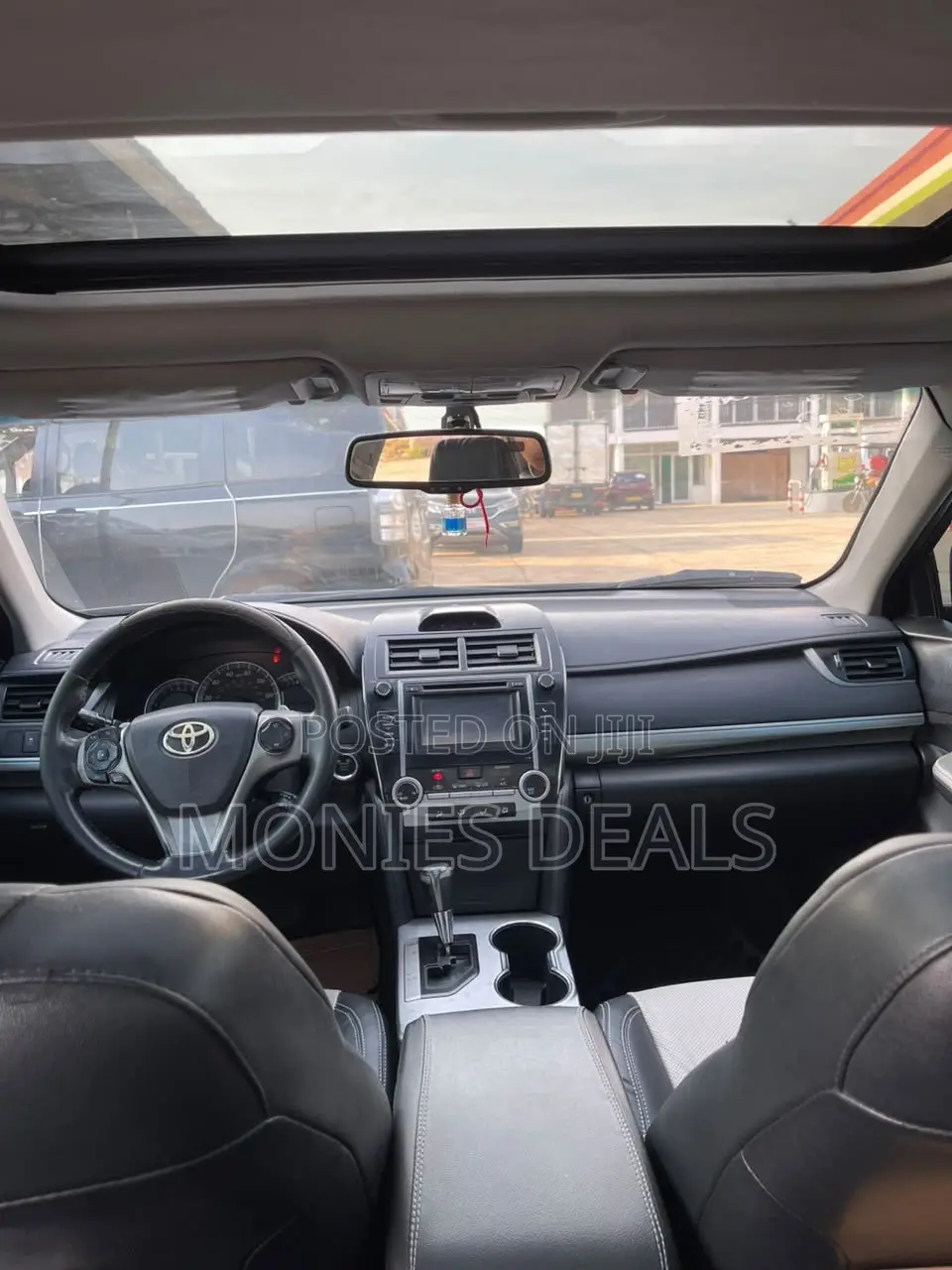 Toyota Camry SE 4dr Sedan (2.5L 4cyl 6A) 2014 Black