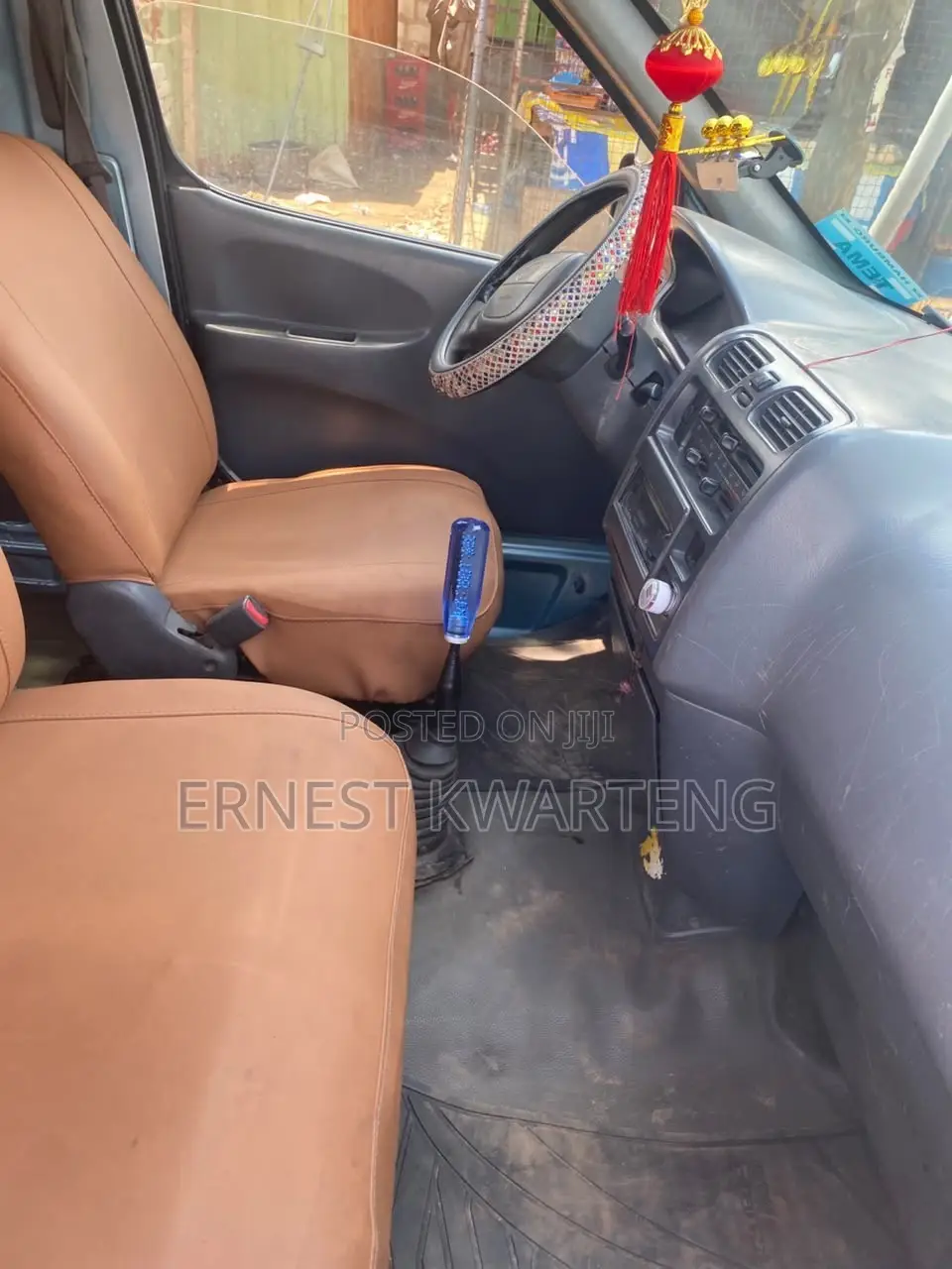 Toyota HiAce 2005 Blue