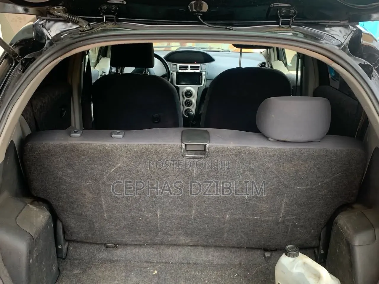 Toyota Vitz 2010 Black