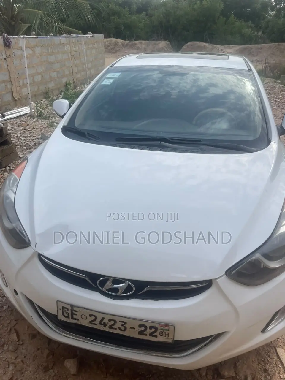 Hyundai Elantra 2012 White