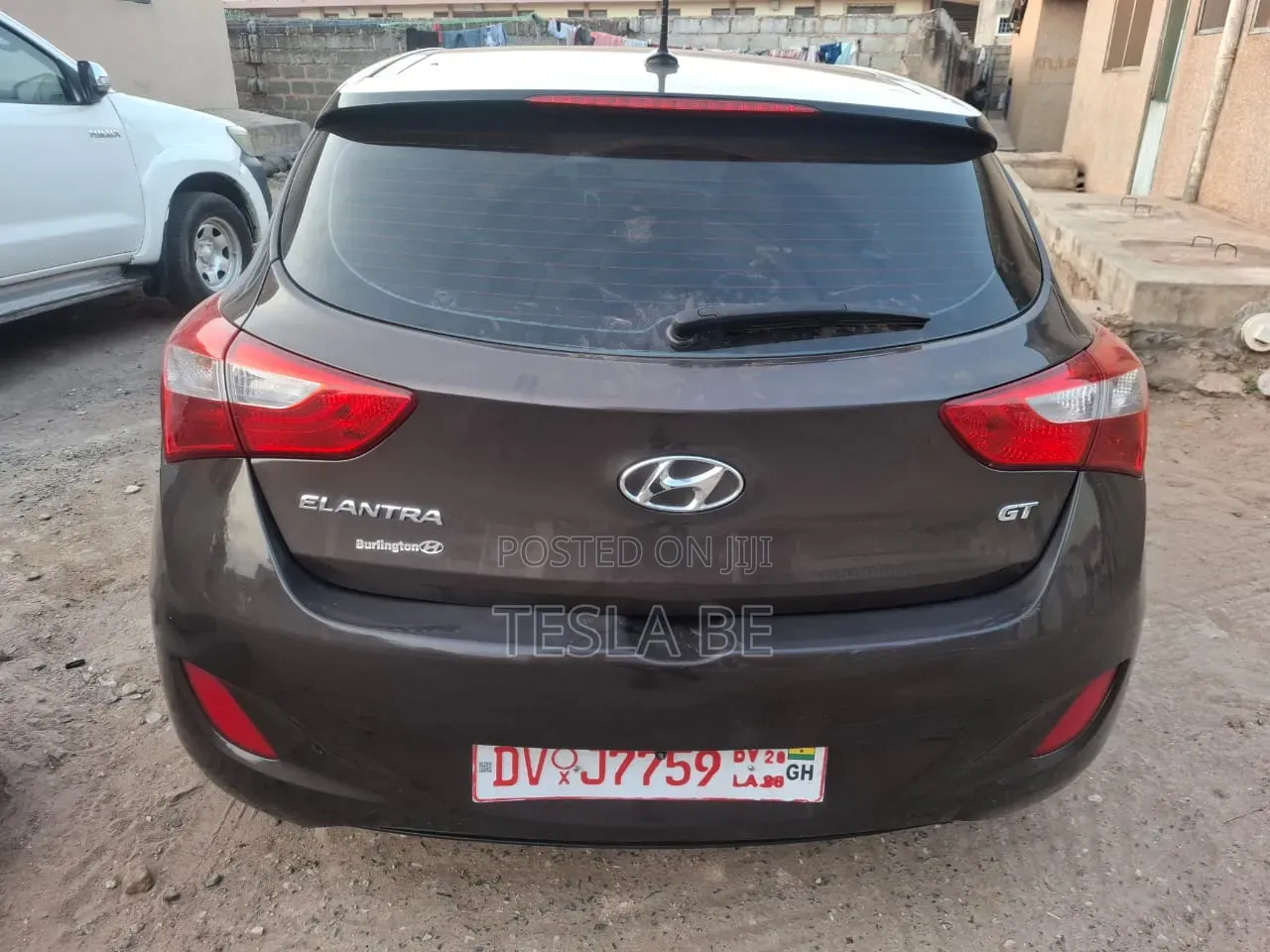 Hyundai Elantra Sport Sedan FWD (2.0L 4cyl 6A) 2016 Brown