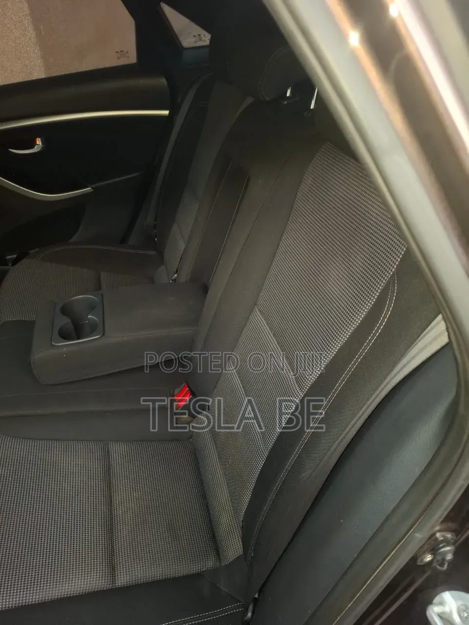 Hyundai Elantra Sport Sedan FWD (2.0L 4cyl 6A) 2016 Brown