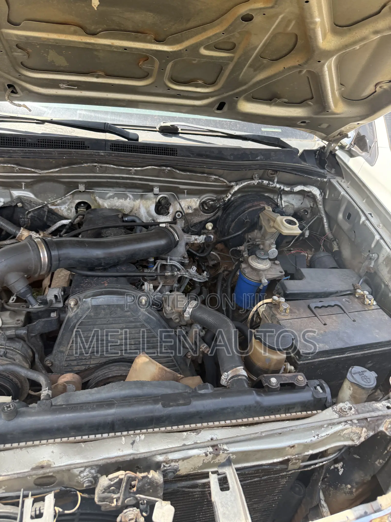 Toyota Hilux 2.0 VVT-i SRX 2010