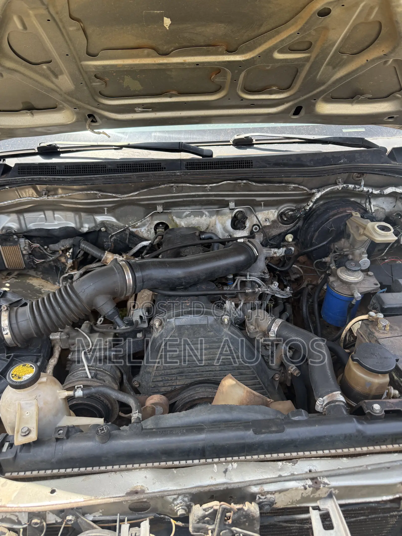 Toyota Hilux 2.0 VVT-i SRX 2010