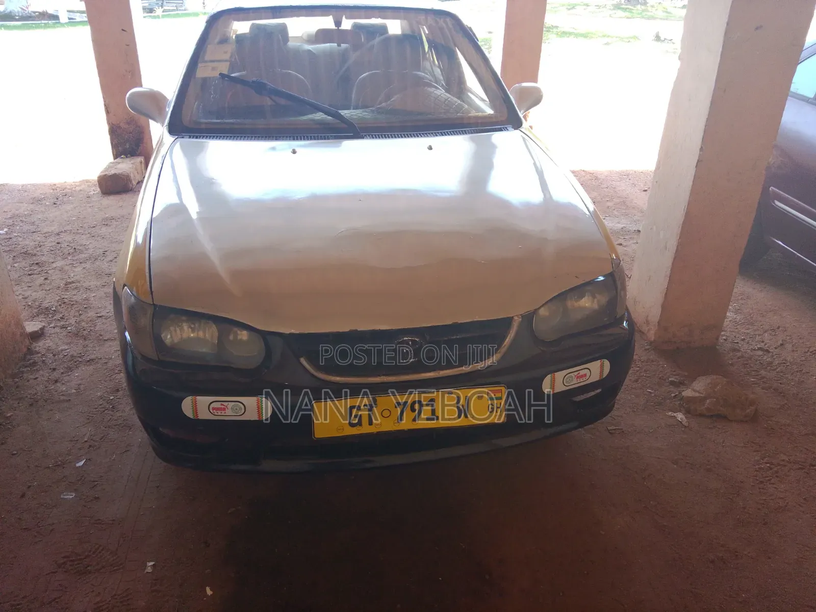 Toyota Corolla 2001 Gold