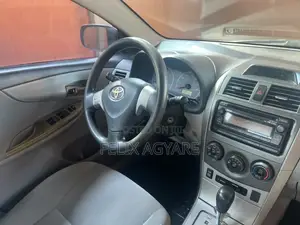 Toyota Corolla 2013 Silver