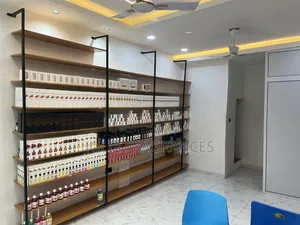 Female Sales Representative Needed Urgently