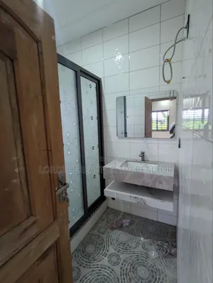3bdrm Apartment in Pokuase for rent