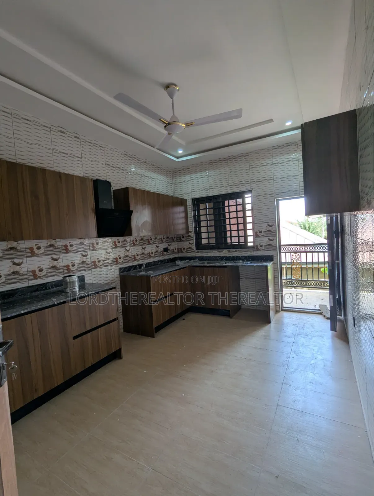 3bdrm Apartment in Pokuase for rent
