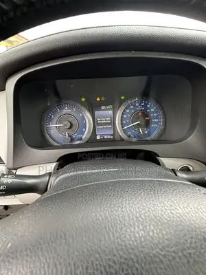 Toyota Sienna XLE Premium AWD 2019 Gray