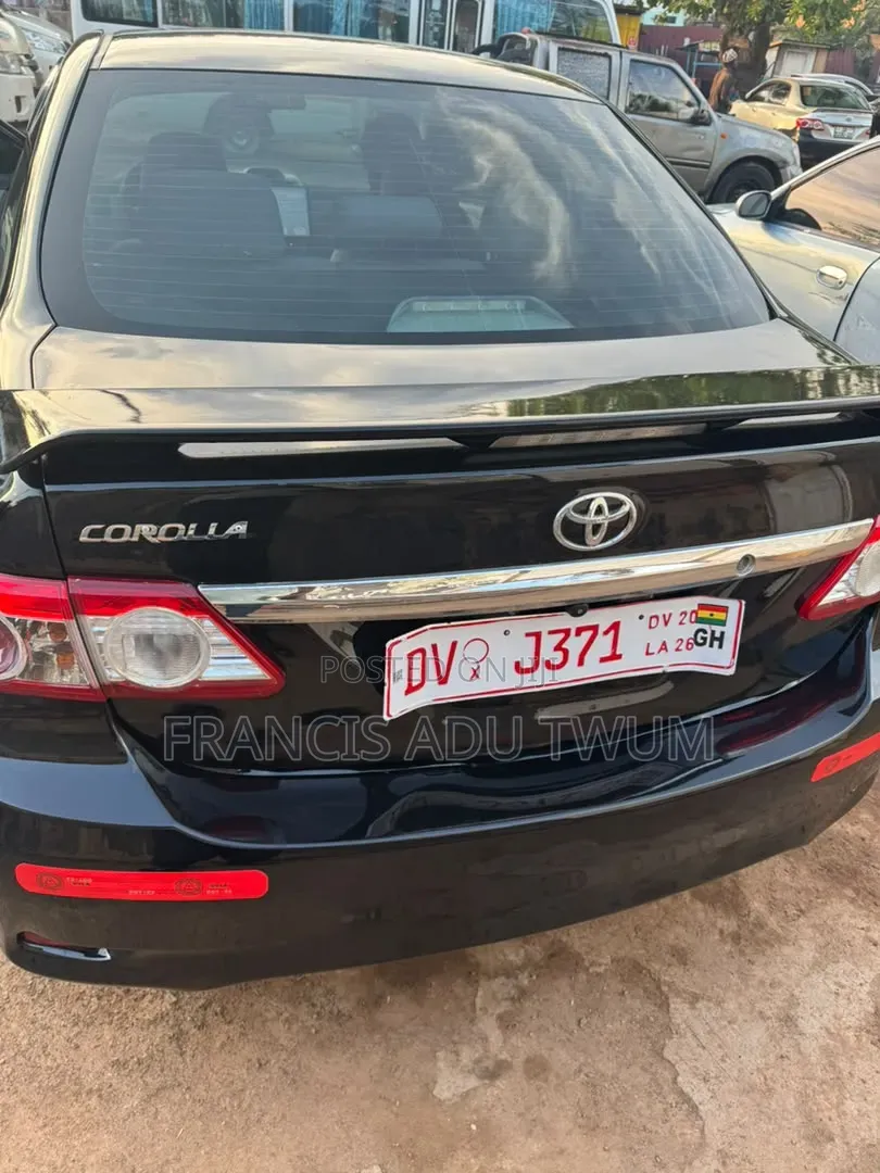 Toyota Corolla 2014 Black
