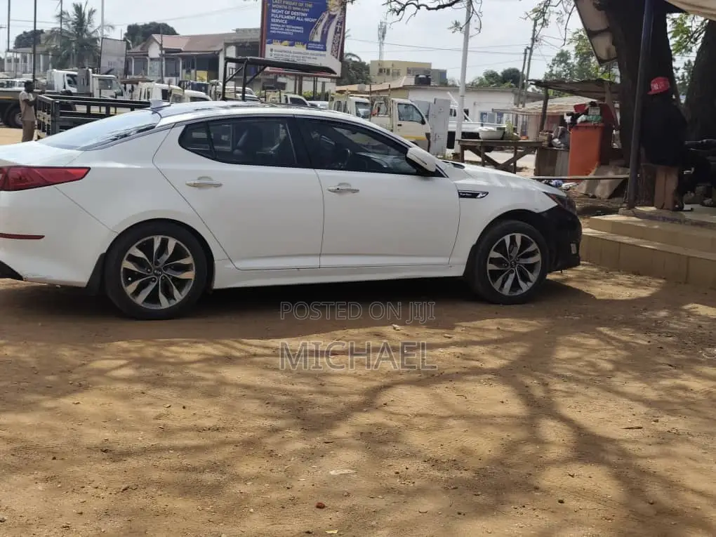 Kia Optima SX Turbo 4dr Sedan (2.0L 4cyl Turbo 6A) 2014 White
