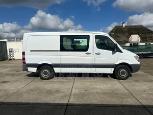 Mercedes-Benz Sprinter 2014 White