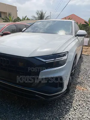 Audi Q8 55 Premium AWD quattro 2020 White