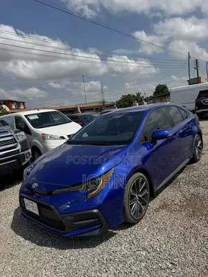 Toyota Corolla SE 2021 Blue