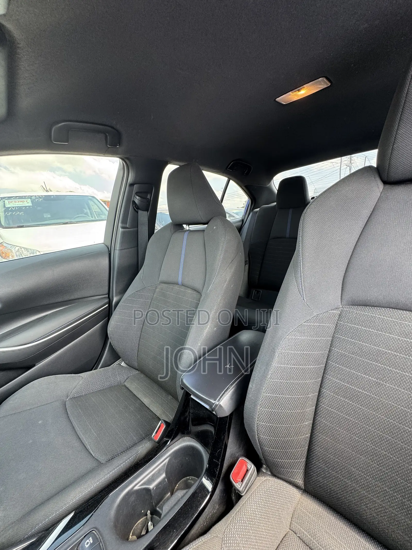 Toyota Corolla SE 2021 Blue