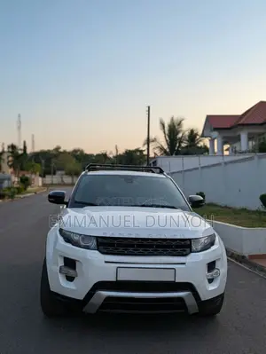 Land Rover Range Rover Evoque Pure Plus AWD 2013 White