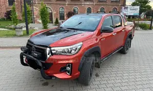 Toyota Hilux 2019 White
