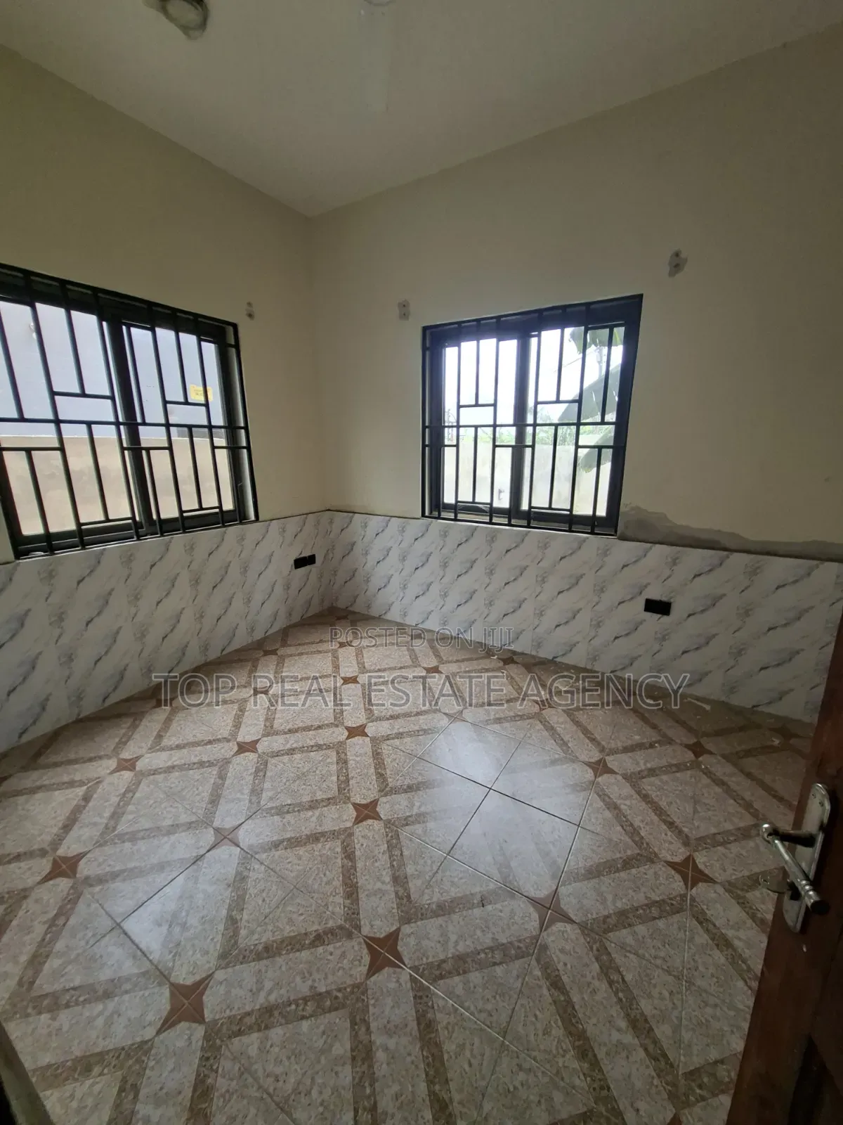 2bdrm Apartment in ,,Dome K. Boat, Ga East Municipal for rent