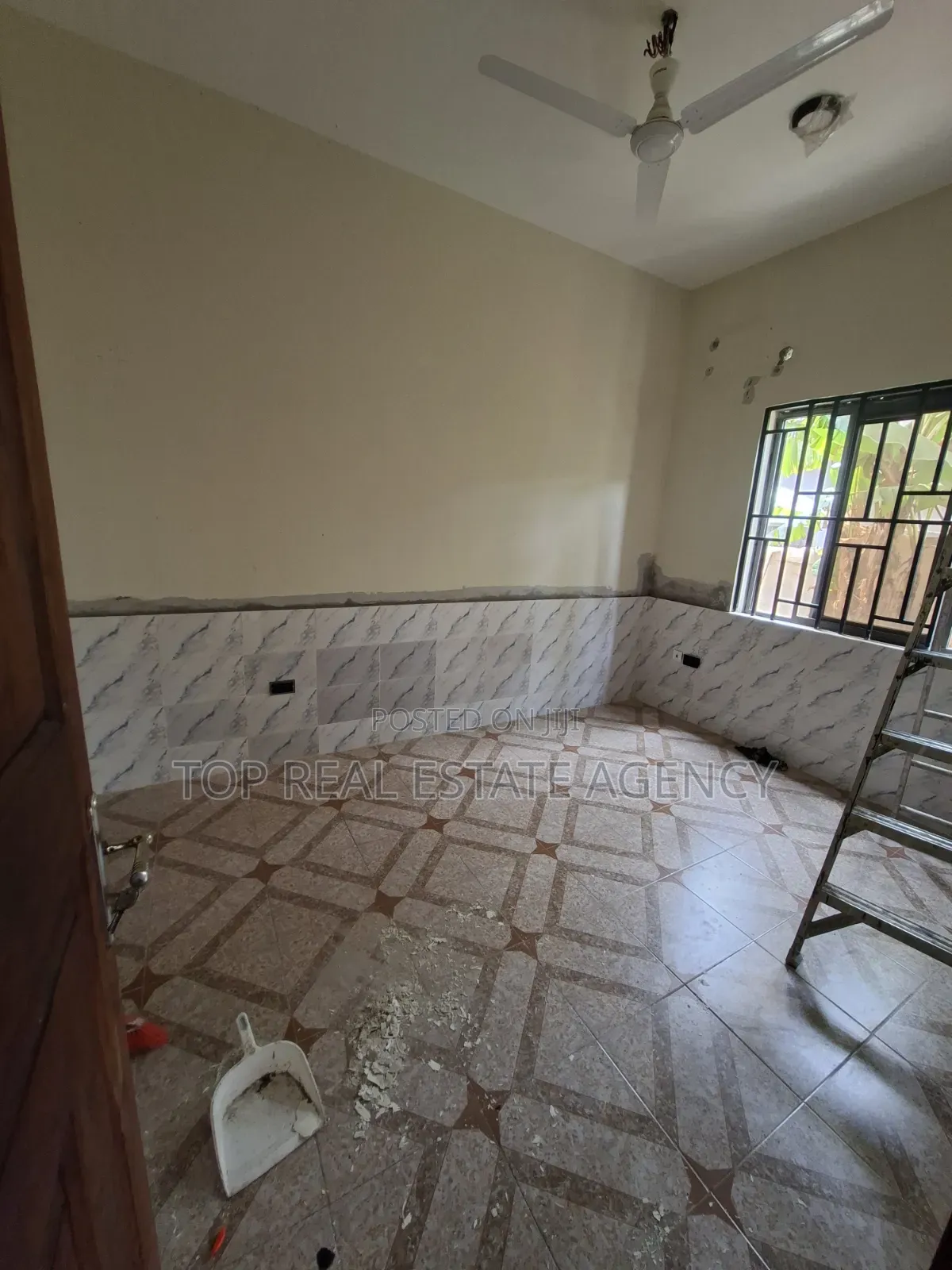 2bdrm Apartment in ,,Dome K. Boat, Ga East Municipal for rent
