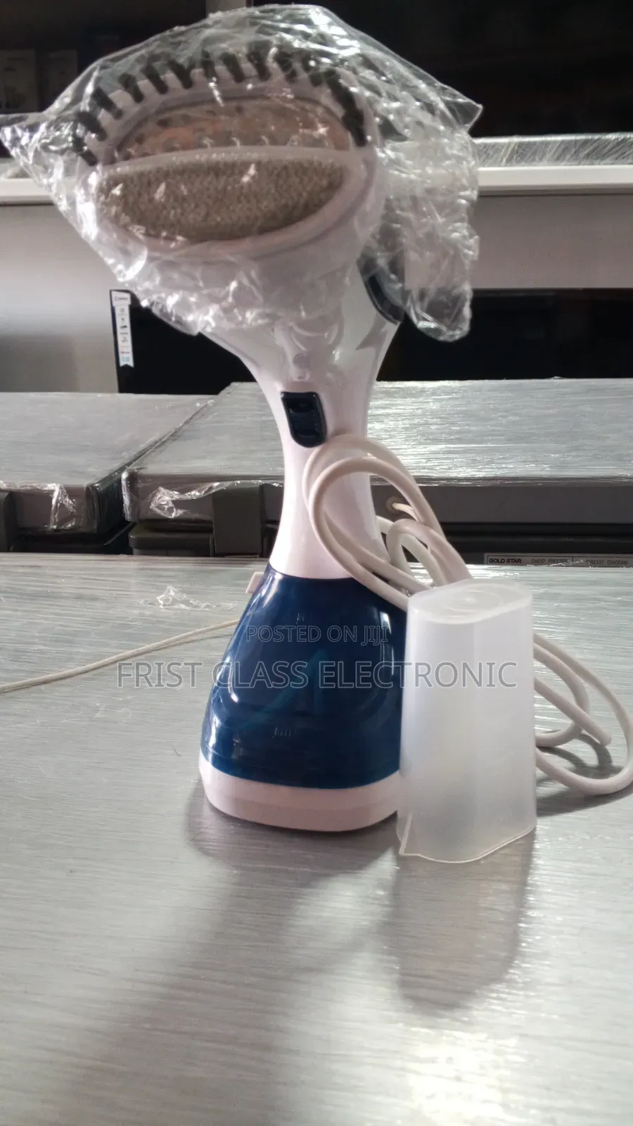 Decakila 1500W Handle Garmet Steamer