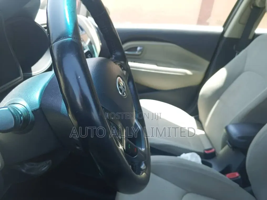 Kia Rio EX 4dr Hatchback (1.6L 4cyl 6A) 2016 Black