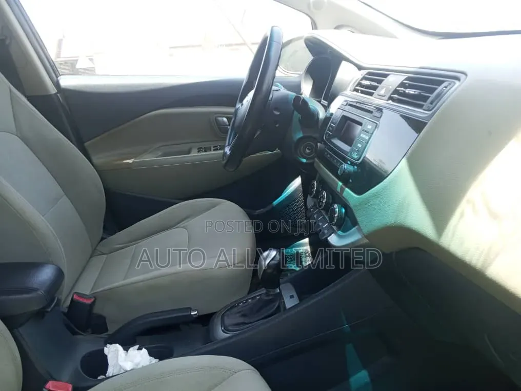 Kia Rio EX 4dr Hatchback (1.6L 4cyl 6A) 2016 Black
