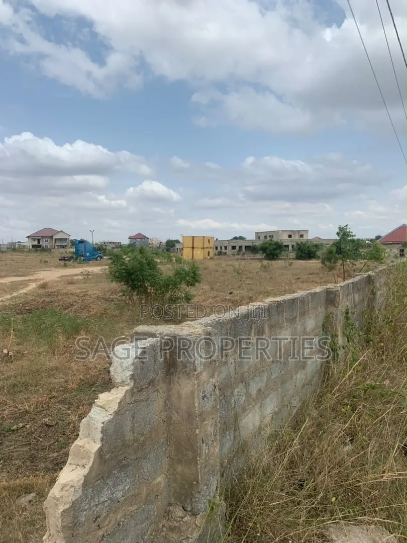 10 Plots of Titled Land at East Legon Hills