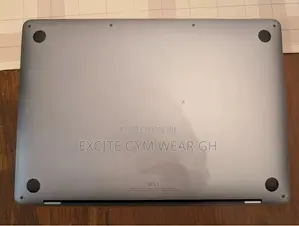 Laptop Apple MacBook Pro 2019 8GB Intel Core i5 SSD 128GB