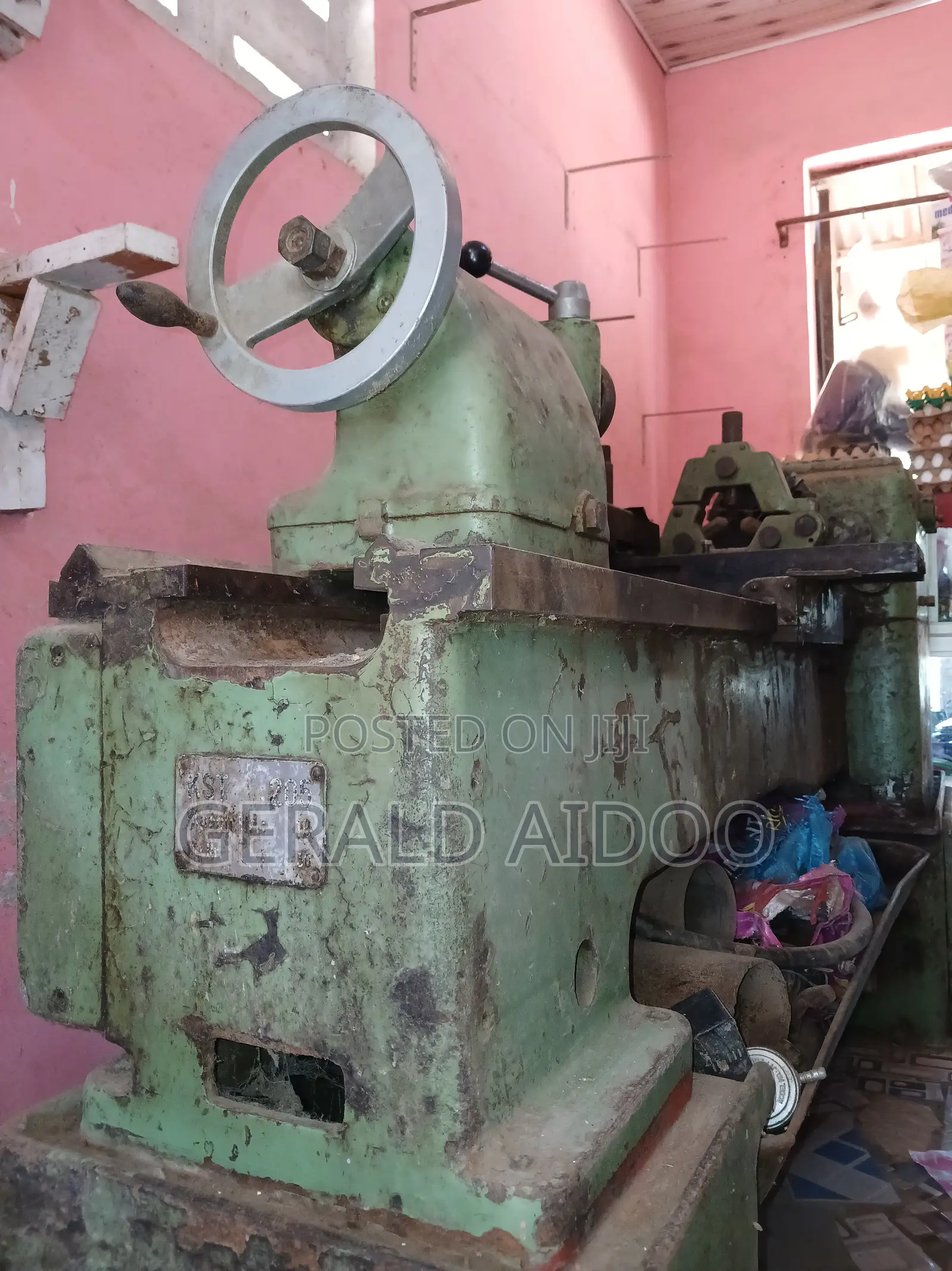 Conventional Metalworking Lathe