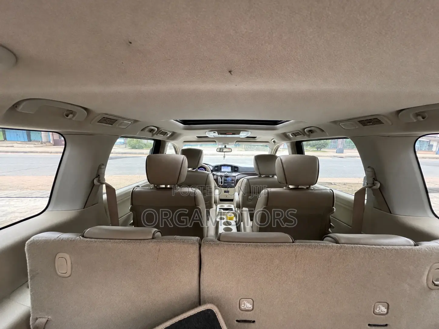Nissan Quest SL 2011 Beige