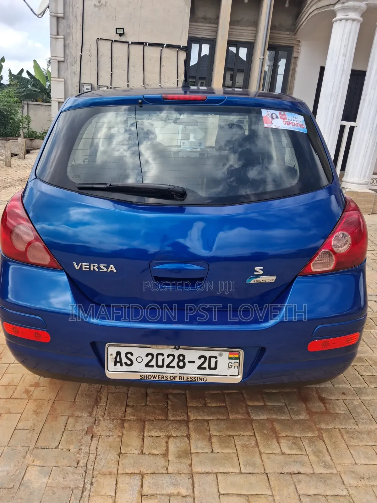 Nissan Versa 2010 Blue