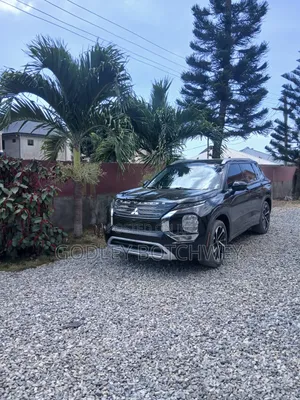 Mitsubishi Outlander SEL 2022 Black