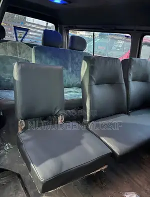Hyundai H-100 2001 Black