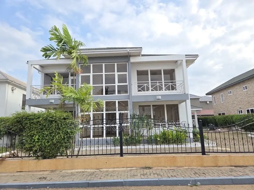 4bdrm House in Cantoments, Cantonments for sale