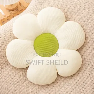 55 Cm Daisy Pillow