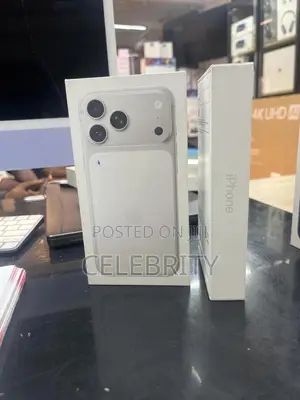New Apple iPhone 17 Pro Max 256 GB Silver