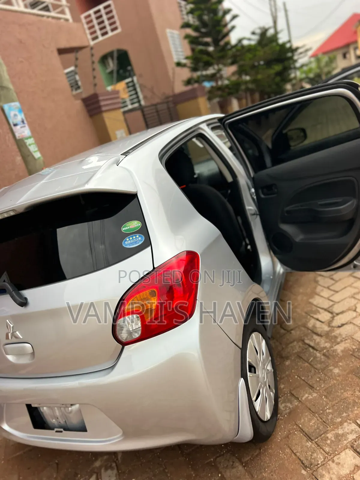Mitsubishi Mirage 2014 Silver