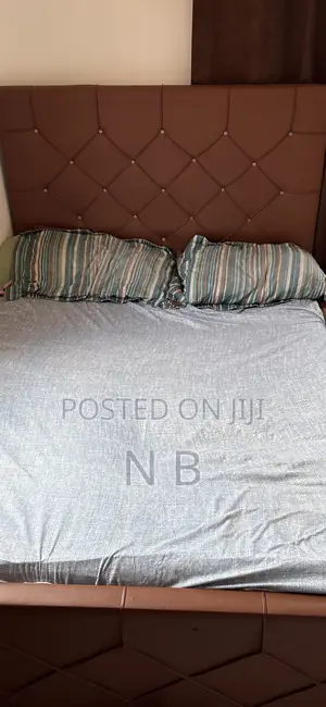 Bed Frame (One and a Half)