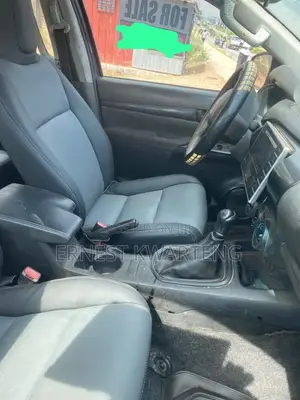 Toyota Hilux 2019 Black
