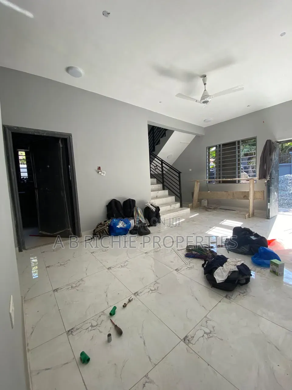 4bdrm House in Ab Richie Properties, Baatsona Total for rent
