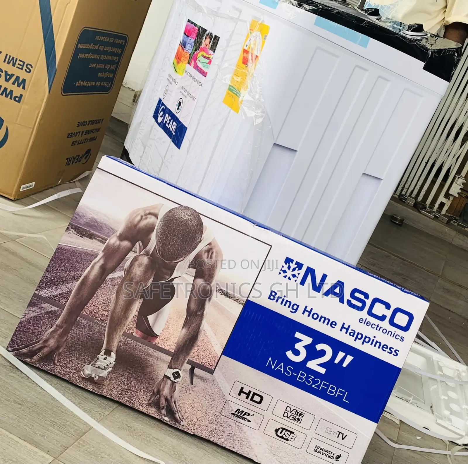 Fabulous Clear Led Satellite Digital Nasco 32 Inch TV