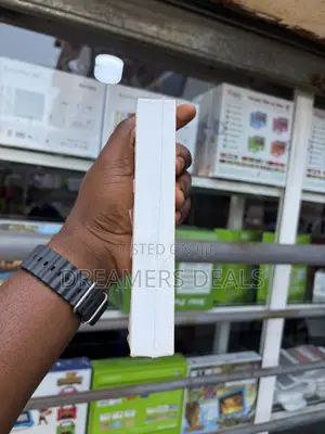 New Apple iPhone 17e 256 GB White