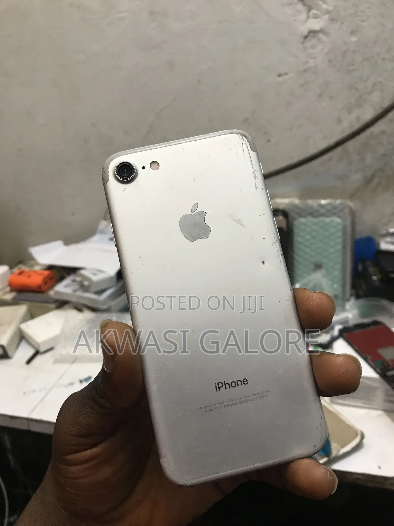 Apple iPhone 7 32 GB Silver