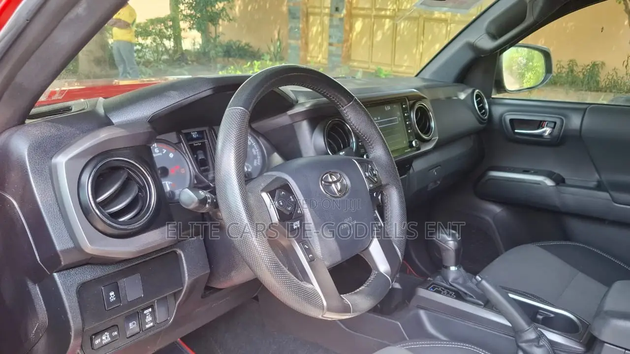 Toyota Tacoma TRD Off Road Access Cab 6' Bed V6 AT 2023 Red