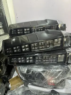 Toyota Voxy 2015-Up Taillight Available