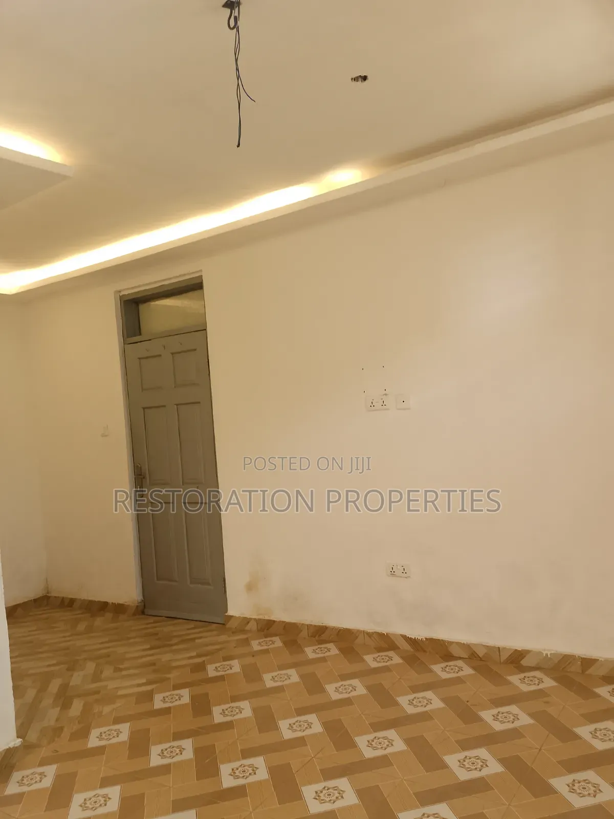 Mini Flat in Adenta Commandos for rent